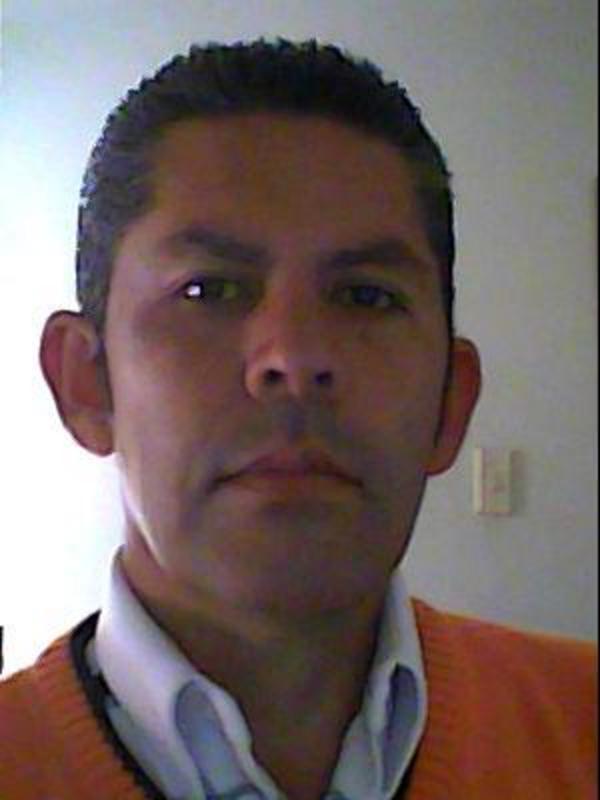 Date this lovely Colombia man Carlos arturo g from Manizales CO15902