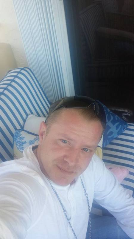 Date this funny United States man Jesse from Bay Harbor Islands US15437