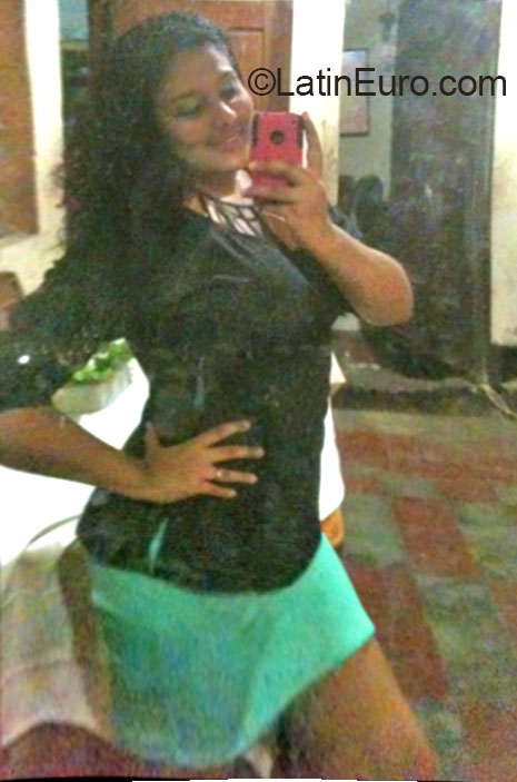Date this passionate Nicaragua girl Regina from Managua NI175