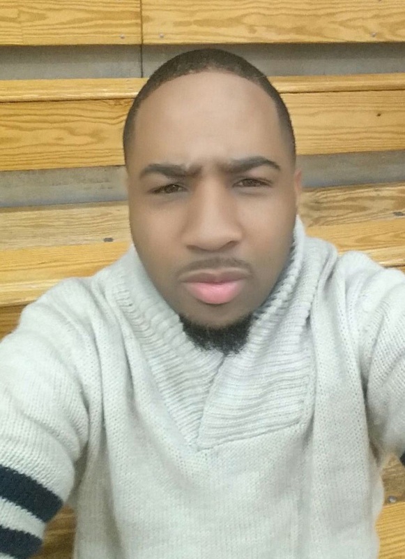 Date this hard body United States man Photoleej3 from Oakland US15708