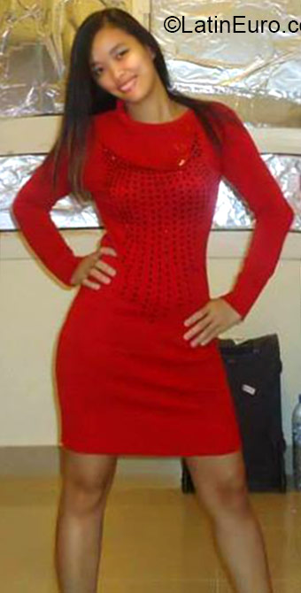 Date this exotic Philippines girl Jennifer from Manila PH754