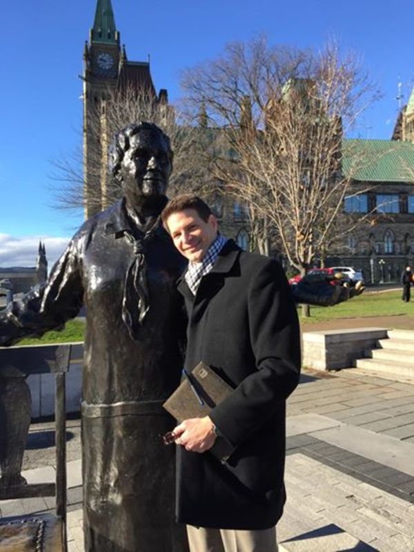 Date this passionate United States man MARK KYLE from New York US15971