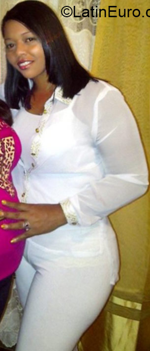 Date this good-looking Venezuela girl Chirlei from Valle de la Pascua VE458