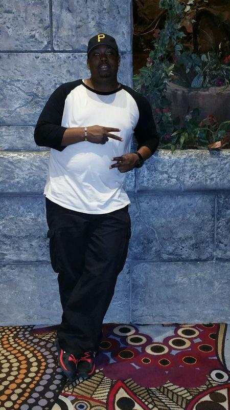 Date this sensual United States man Erv from Richmond US16033