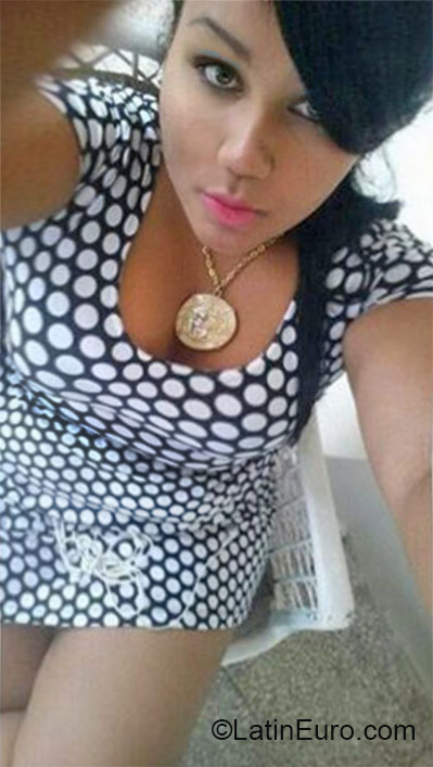 Date this passionate Dominican Republic girl Jenifer from San Francisco De Macoris DO27048