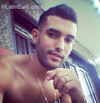 voluptuous Colombia man Julian from Medellin CO17569