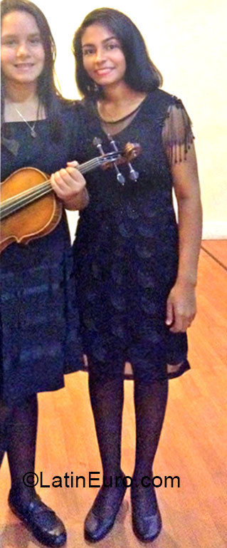 Date this attractive Venezuela girl Joelyis from Carupana VE529