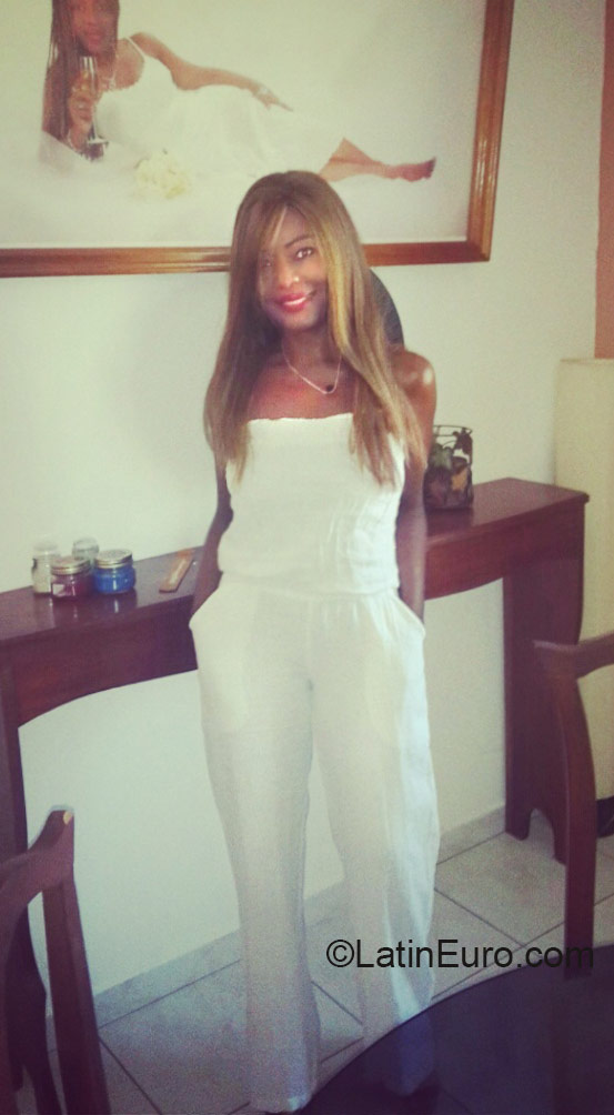 Date this hot Panama girl Carola from Panama City PA627