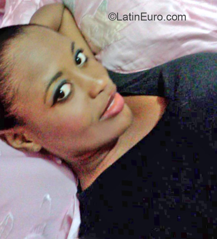 Date this delightful Jamaica girl Sha nalee from Kingston JM2105