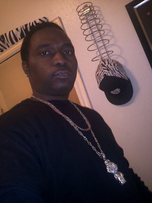 Date this funny United States man Lil9wardbee from New Orleans US16359