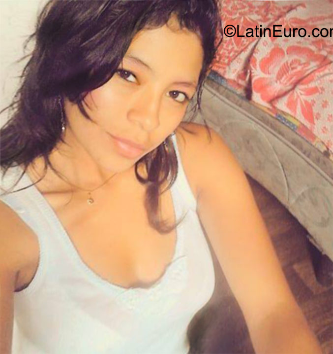 Date this cute Guatemala girl Karen from Guatamala City GT76