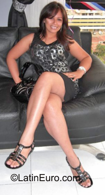 Date this hot Panama girl Gladiys from Panama City PA680