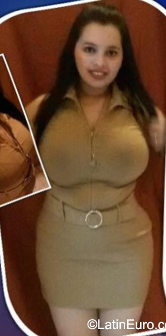 Date this lovely Honduras girl Yesy from Santa Barbara HN1747