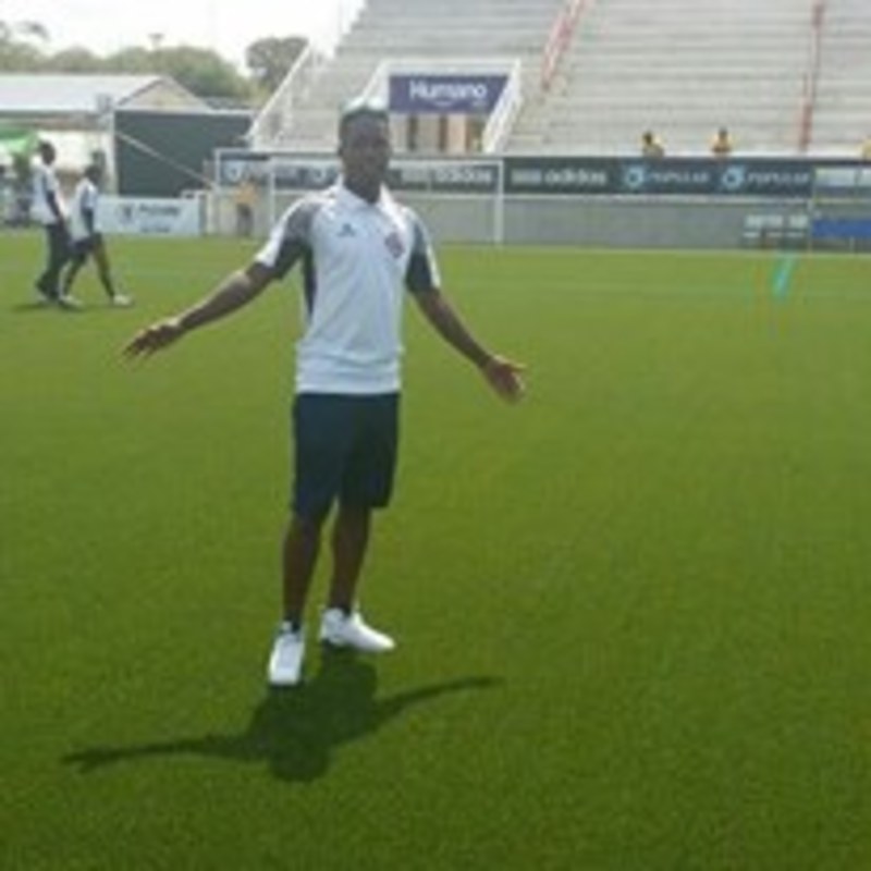 Date this gorgeous Dominican Republic man Aquiles from San Cristobal DO23713