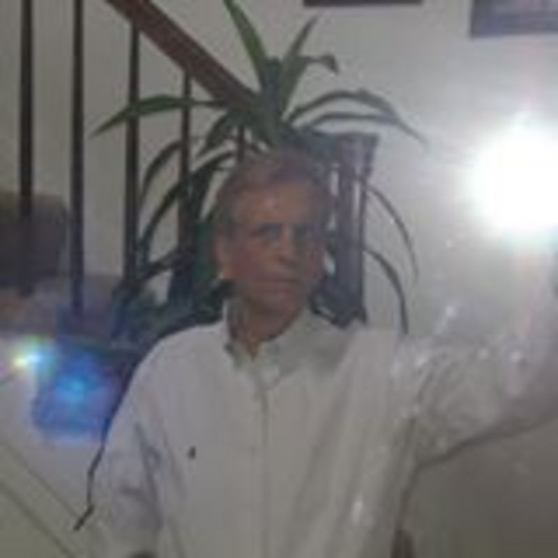 Date this beautiful United States man Steve from Washington US16658