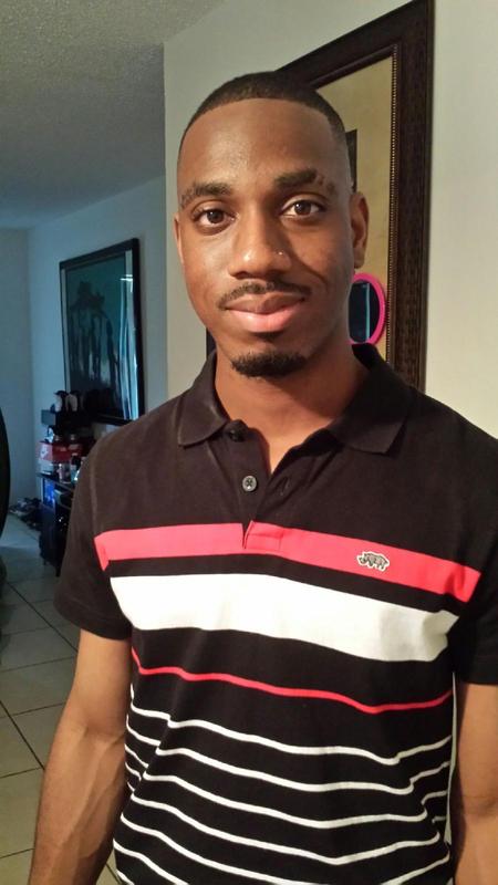 Date this cute United States man El from Pembroke Pines US16663