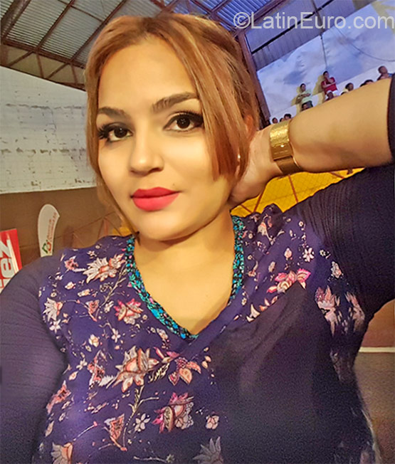 Date this good-looking Honduras girl Bella from La Ceiba HN1812