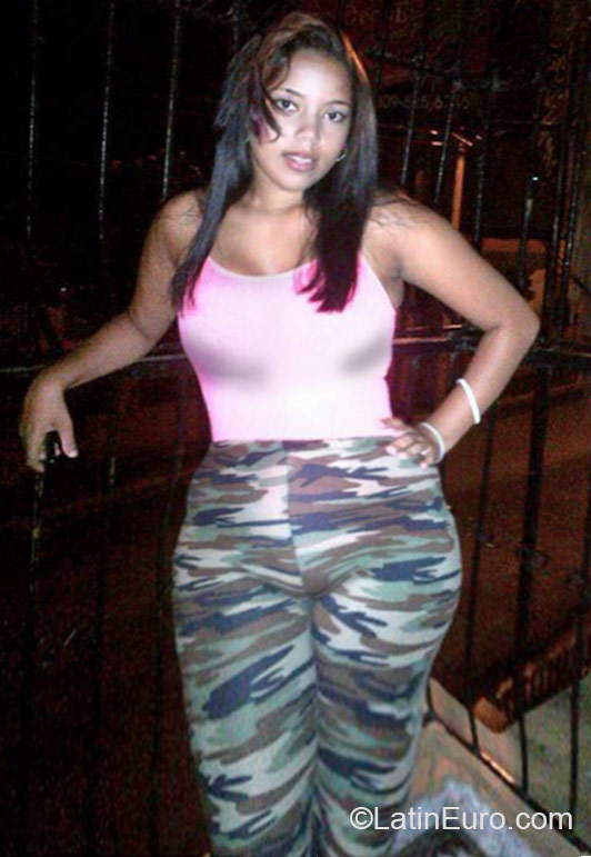 Date this delightful Dominican Republic girl Chibelina from Bonao DO23884