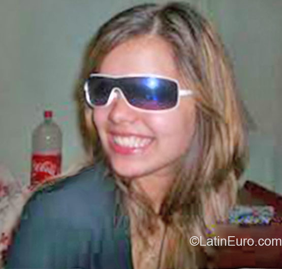 Date this exotic Honduras girl Kenia from Choluteca HN1846