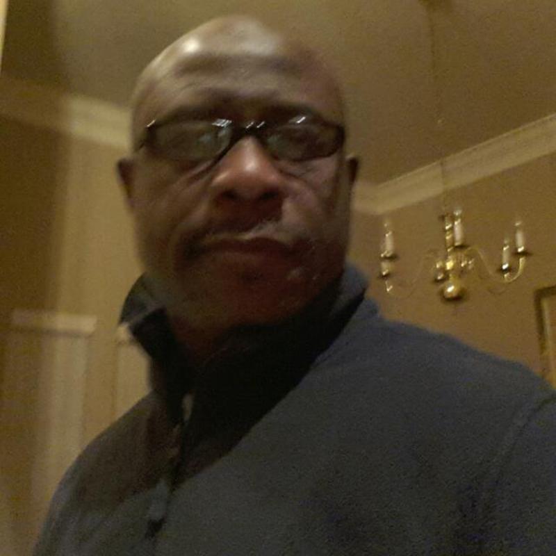 Date this pretty United States man Alao from Sugarland US16814