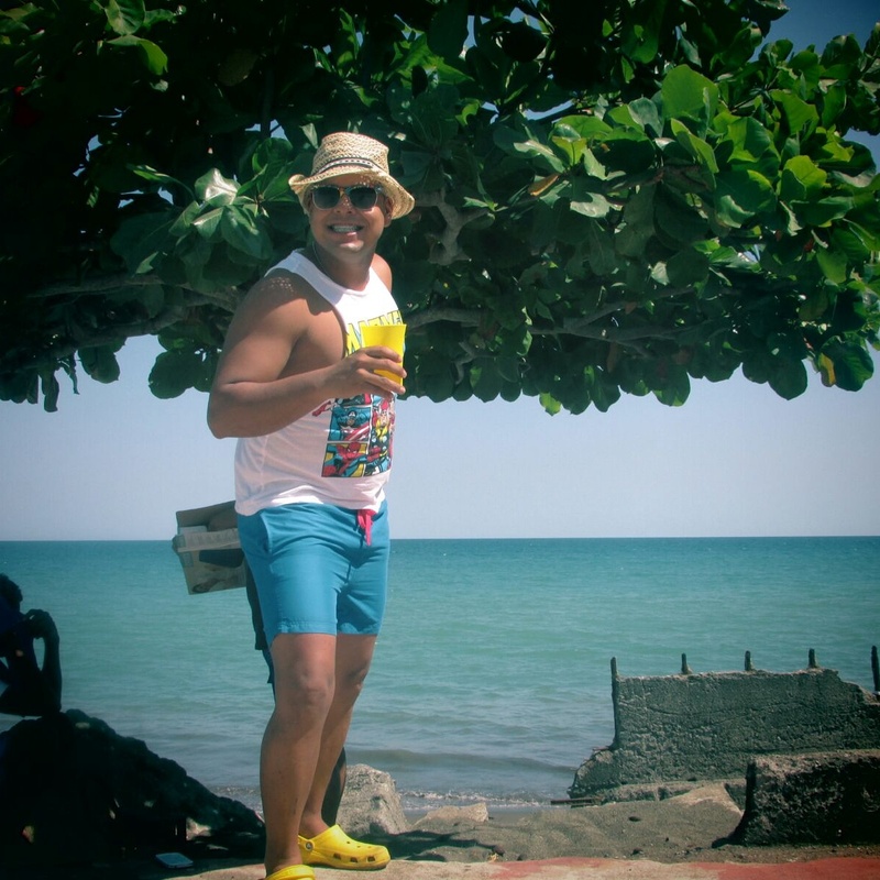 Date this charming United States man Antoni cardenas from Boston US16821