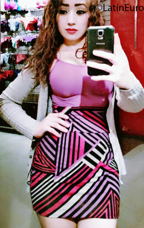 Date this funny Honduras girl Mary from Tegucigalpa HN2045