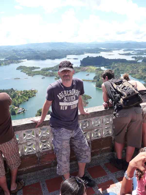 Date this young Dominican Republic man Nosvemos from  GB876