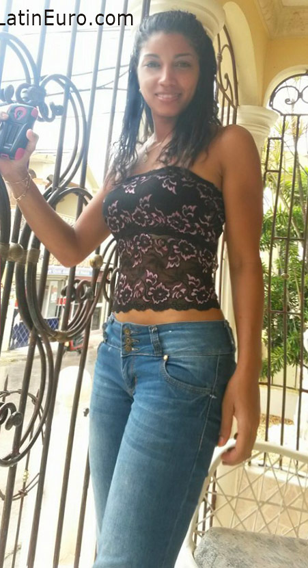 Date this cute Dominican Republic girl Angela from Higuey DO26038