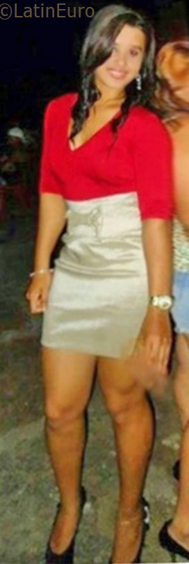 Date this gorgeous Brazil girl Alica from Teresina BR9711