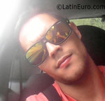 good-looking Colombia man Jhoam from Medellin CO19136