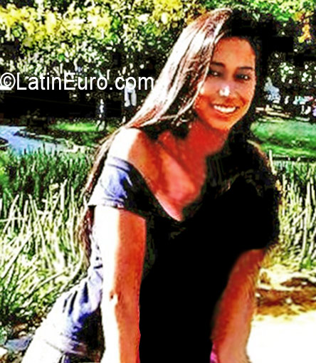Date this young Venezuela girl Maria eugenia from Caracas VE679