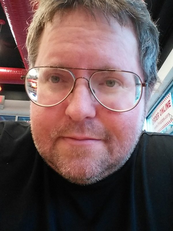 Date this nice looking United States man LOYAL from Fredericksburg US17533