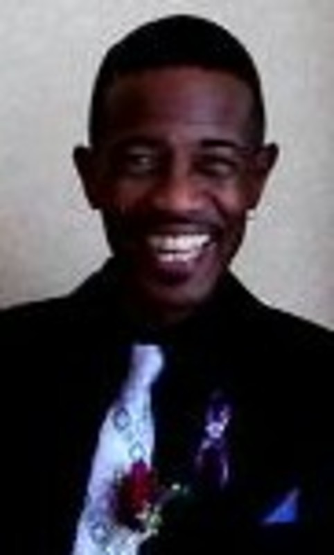 Date this fun United States man Justles from Gary US17547