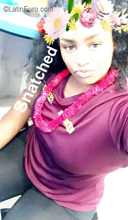 Date this sultry United States girl Tiera23 from Charlotte US17583