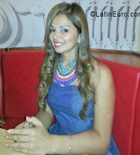 Date this exotic Honduras girl Suy from San Pedro Sula HN2271