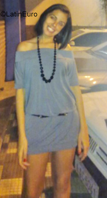 Date this voluptuous Brazil girl Lilian_nfsanche from Nova Friburgo BR10600