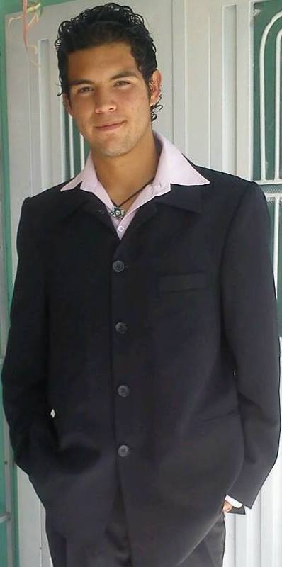 Date this tall Colombia man Javier lopez from Bogota CO19766