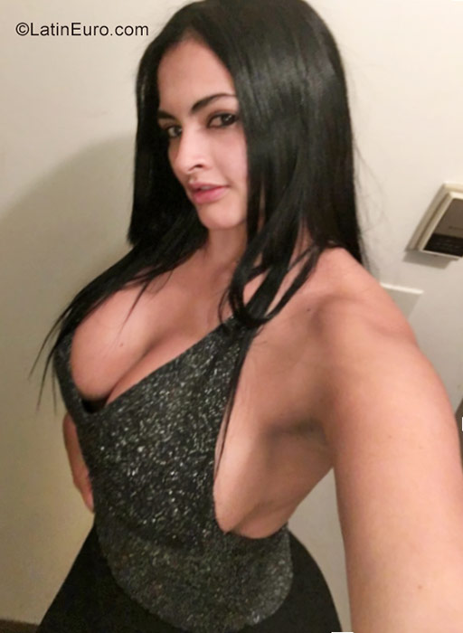 Date this fun United States girl Marcela from Bridgeport CO20489