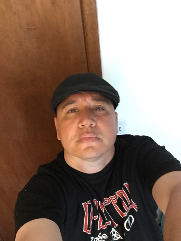 Date this pretty United States man Gino from Tampa US17985