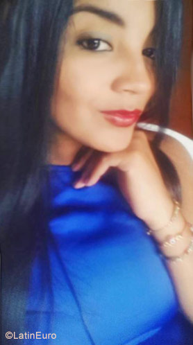 Date this foxy Colombia girl Luisa from Ibague CO26164