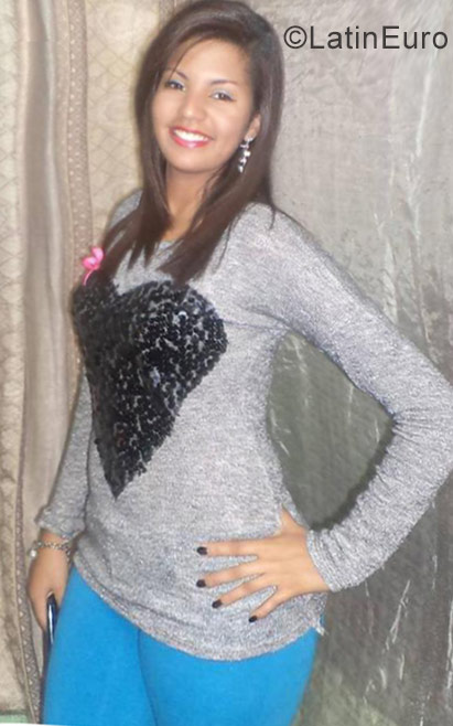 Date this delightful Venezuela girl Mei from Caracas VE853