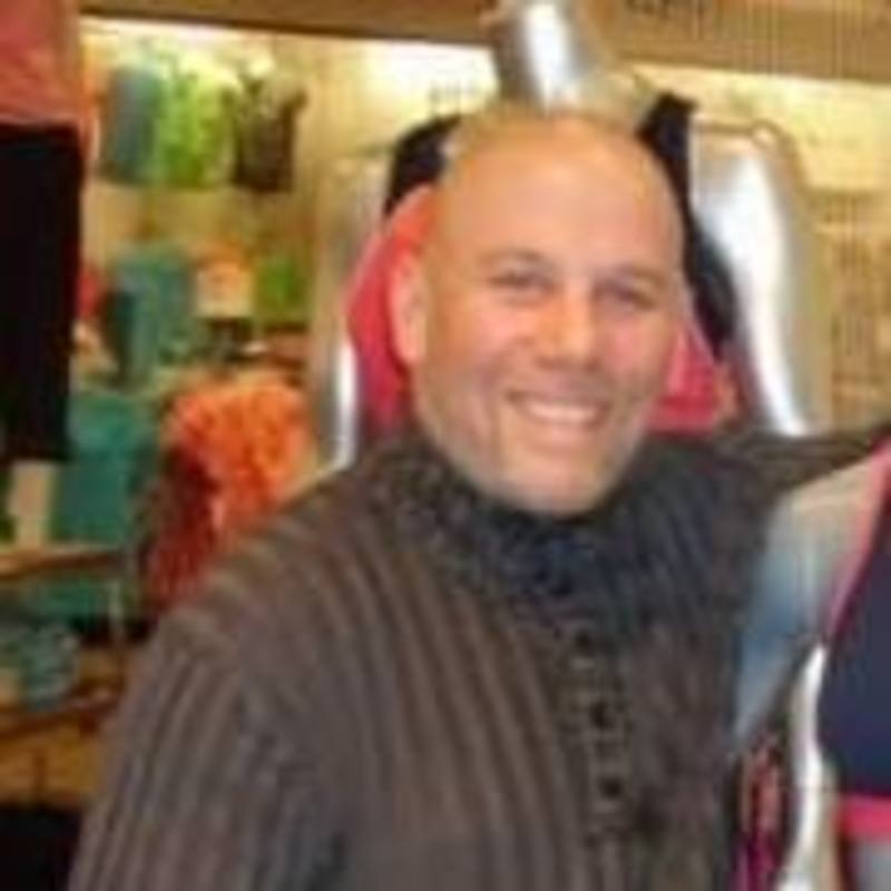 Date this foxy United States man Paul from West Barnstable US18166