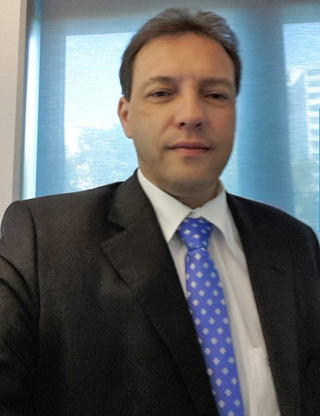 Date this gorgeous Germany man Map0128 from Frankfurt DE418