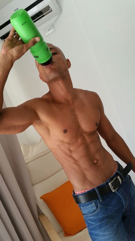 Date this good-looking Dominican Republic man Yunior from Santiago DO29375