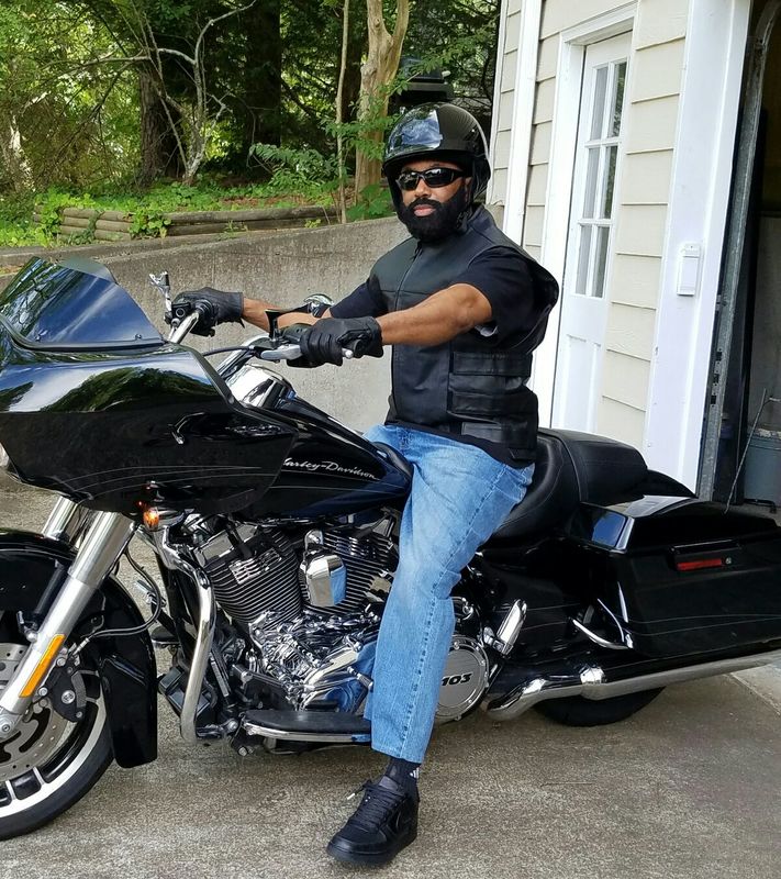 Date this gorgeous United States man Big from Lawrenceville US18329