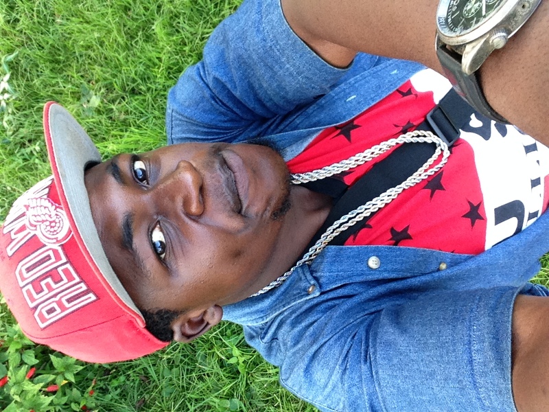 Date this sensual Cameroon man Carinton from Bamenda CM256