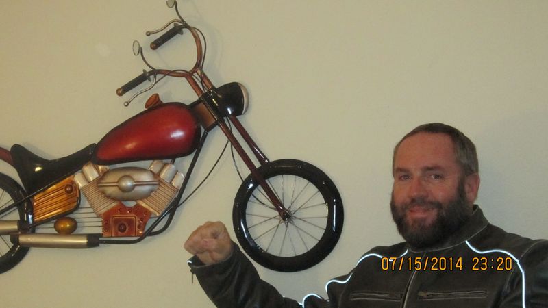 Date this lovely United States man Top from Lakeland US18405