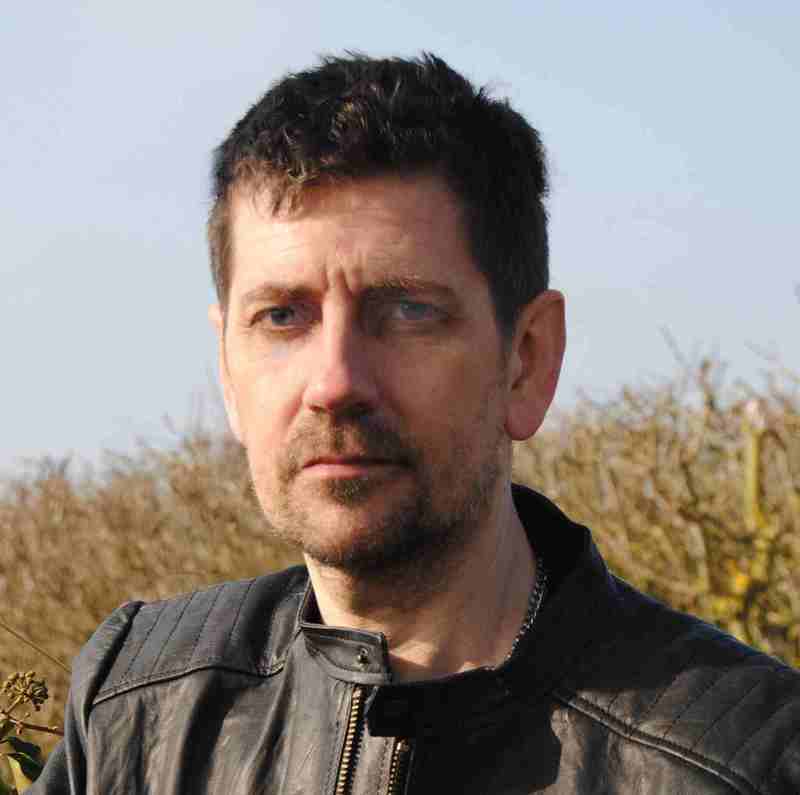 Date this delightful United Kingdom man Paul from Birmingham GB923