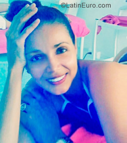 Date this cute Colombia girl Carolina from La Dorada CO26787