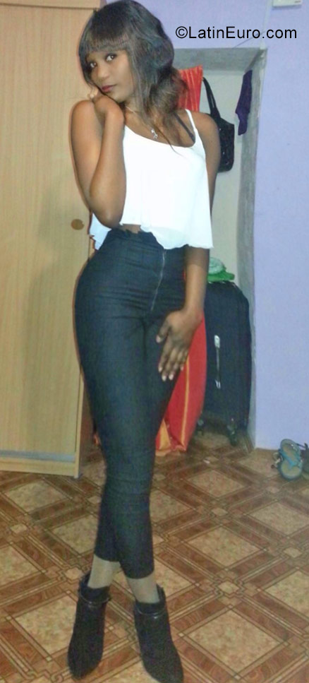 Date this stunning Russia girl Grace from Rostov on Don RU67